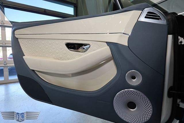 2023 Bentley Continental GTC Speed Convertible, Ocean Edition - 23028266 - 18