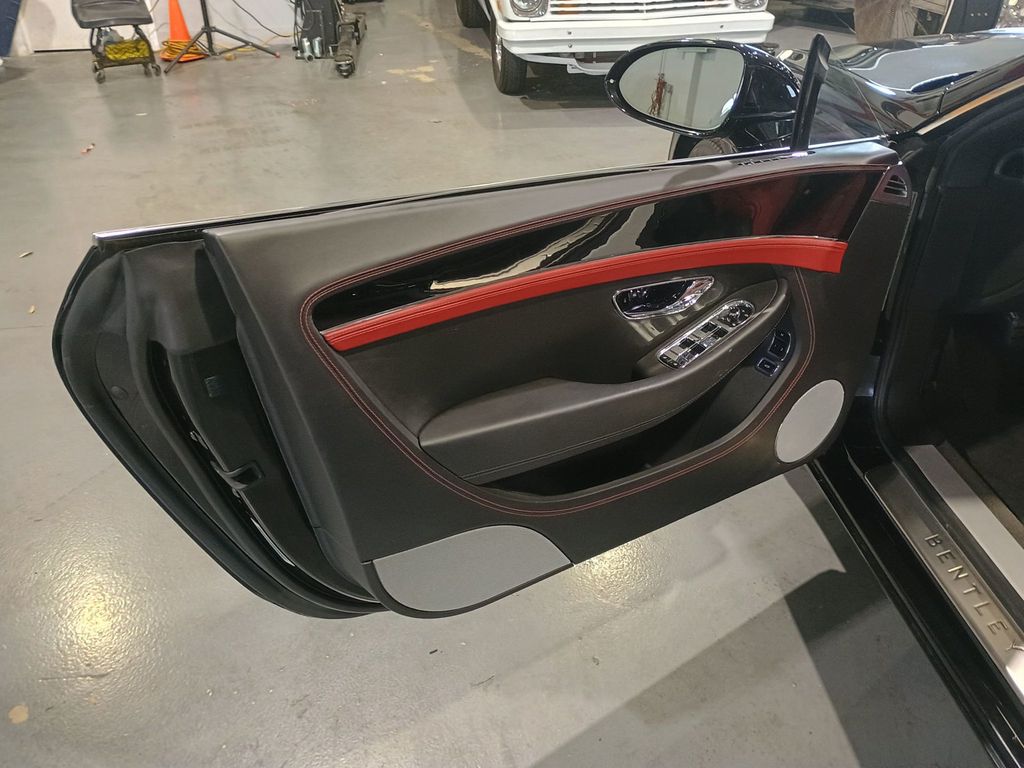 2023 Bentley Continental GT V8 Convertible 1 Owner Clean Carfax - 23069570 - 13
