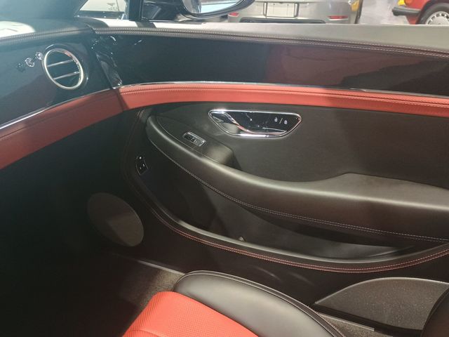 2023 Bentley Continental GT V8 Convertible 1 Owner Clean Carfax - 23069570 - 26