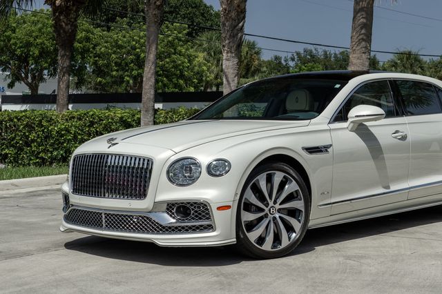 2023 Bentley Flying Spur Las Olas Collection - 23066144 - 1