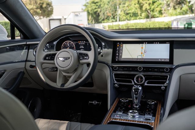 2023 Bentley Flying Spur Las Olas Collection - 23066144 - 19