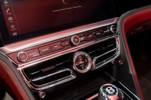 2023 Bentley Flying Spur V8 Sedan - 22960214 - 13