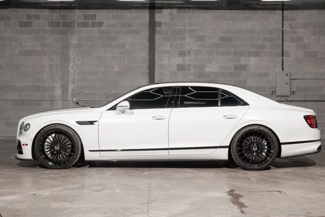 2023 Bentley Flying Spur V8 Sedan - 22960214 - 5