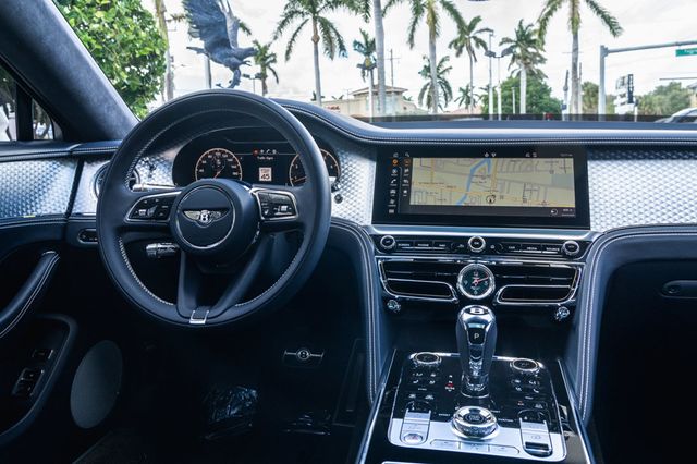 2023 Bentley Flying Spur V8 Sedan - 22953706 - 19