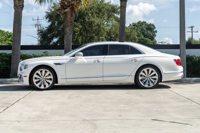 2023 Bentley Flying Spur V8 Sedan - 22953706 - 2
