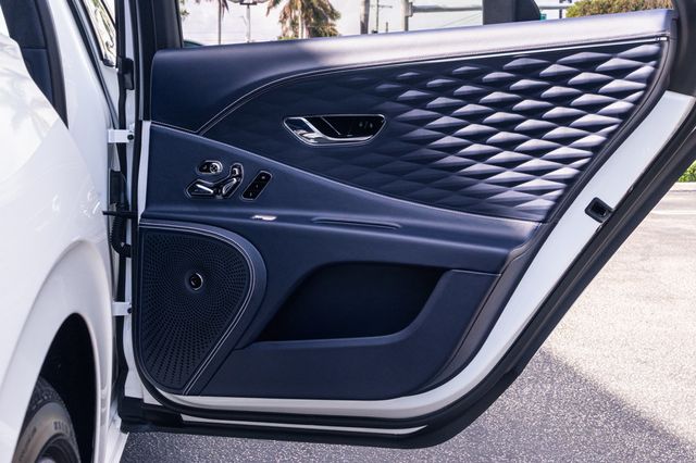 2023 Bentley Flying Spur V8 Sedan - 22953706 - 35