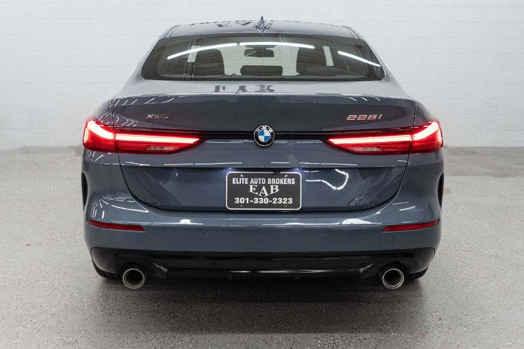 BMW 2 Series photo 4
