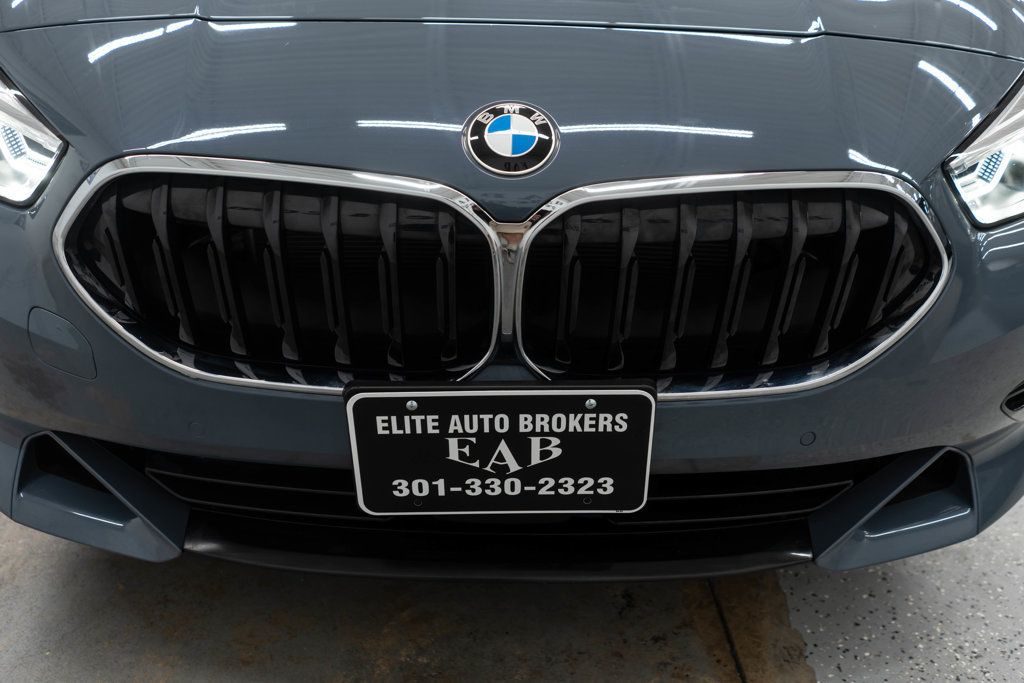BMW 2 Series photo 44