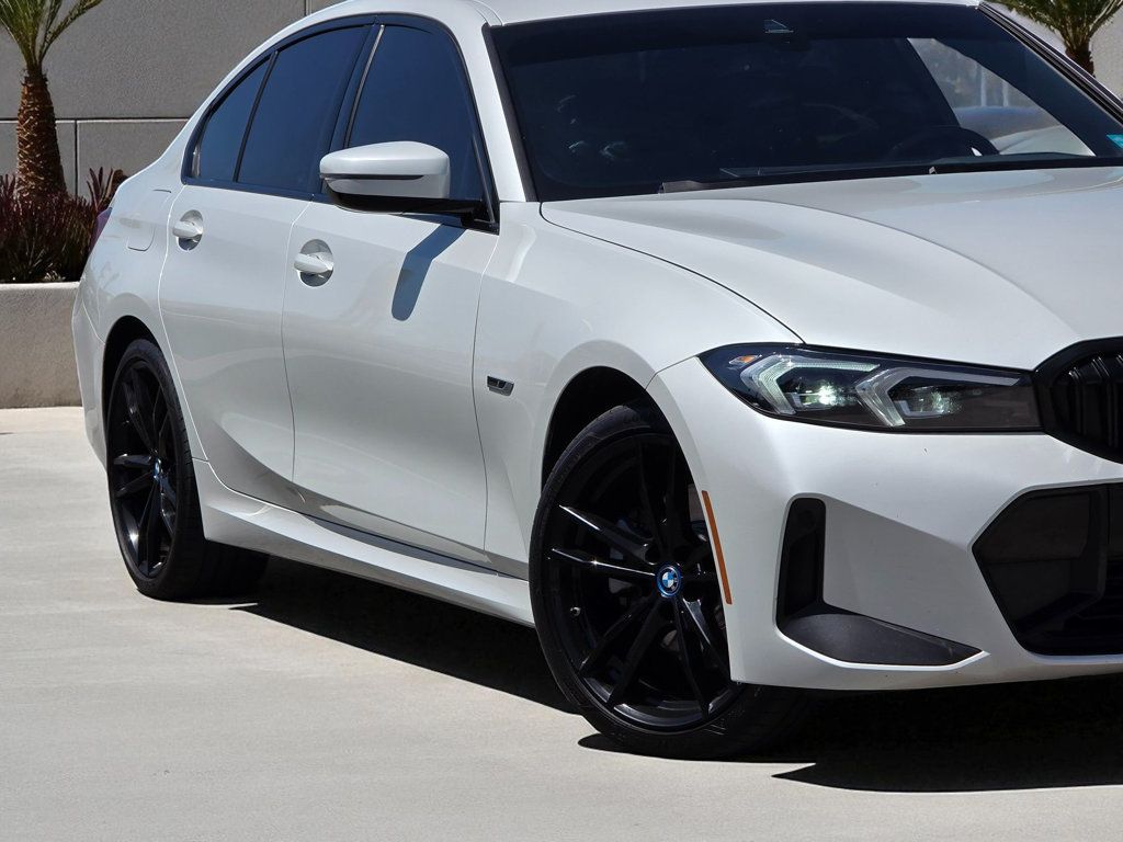 2023 BMW 3 Series 330e Plug-In Hybrid - 22911391 - 1