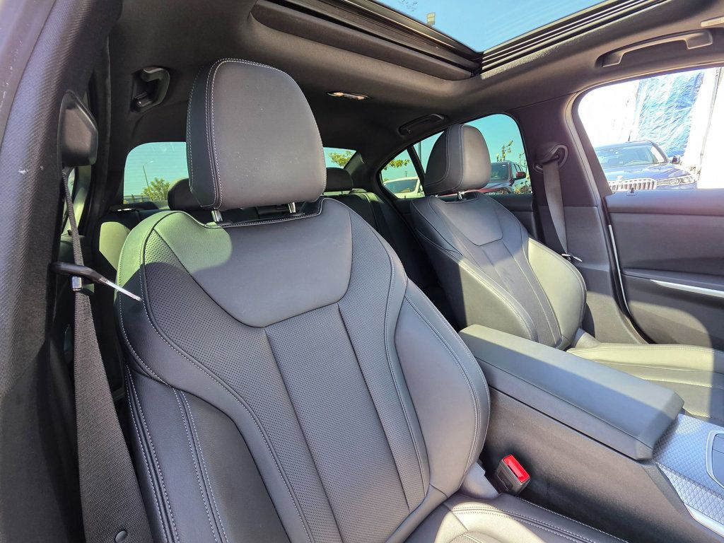 2023 BMW 3 Series 330e Plug-In Hybrid - 22911391 - 19