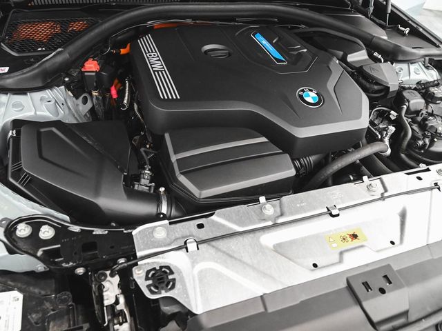 2023 BMW 3 Series 330e xDrive - 22951589 - 35