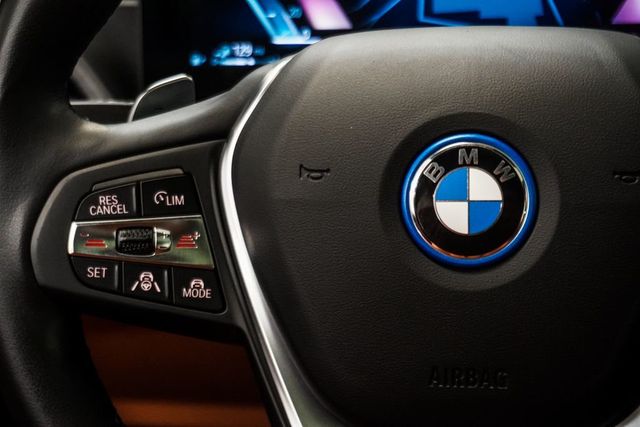 2023 BMW 3 Series 330e xDrive Plug-In Hybrid - 23062154 - 15