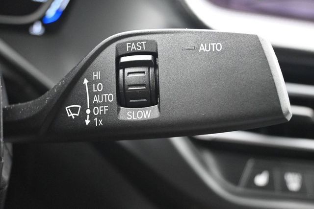 2023 BMW 3 Series 330e xDrive Plug-In Hybrid - 23063128 - 21