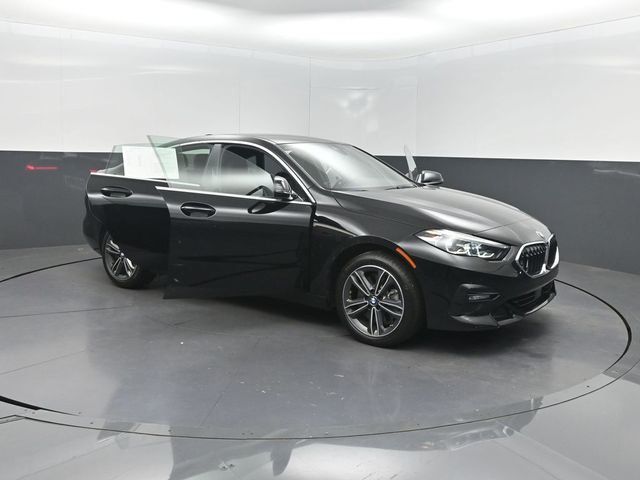 2023 BMW 3 Series 330e xDrive Plug-In Hybrid - 23063128 - 32