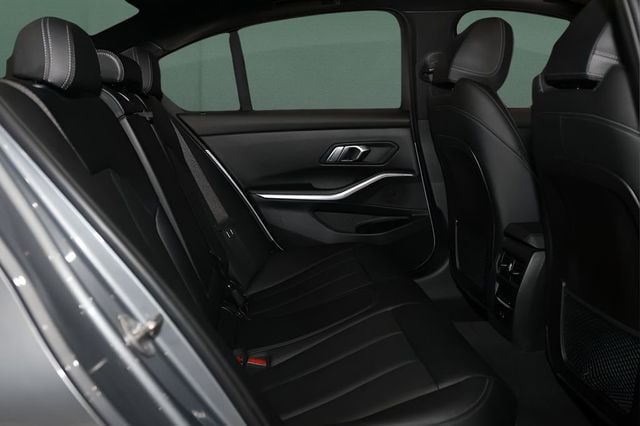 2023 BMW 3 Series 330e xDrive Plug-In Hybrid - 22980228 - 13