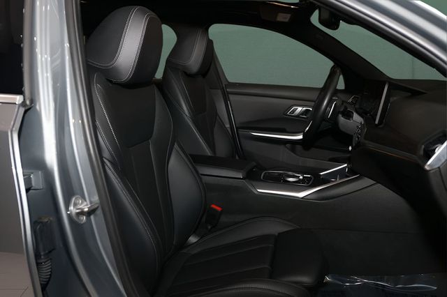 2023 BMW 3 Series 330e xDrive Plug-In Hybrid - 22980228 - 16