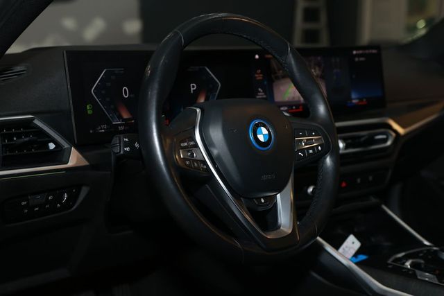 2023 BMW 3 Series 330e xDrive Plug-In Hybrid - 22980228 - 22