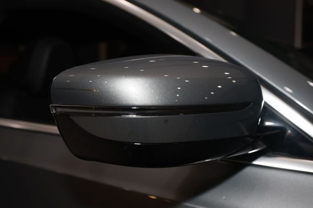 2023 BMW 3 Series 330e xDrive Plug-In Hybrid - 22980228 - 45