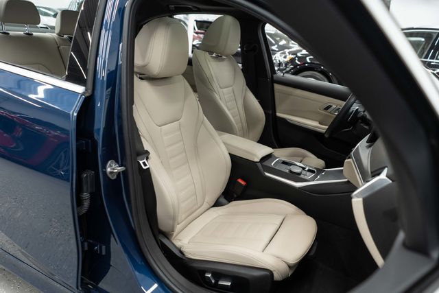 2023 BMW 3 Series 330e xDrive Plug-In Hybrid - 22982607 - 10