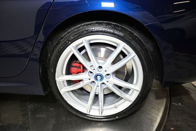 2023 BMW 3 Series 330e xDrive Plug-In Hybrid - 22993430 - 11