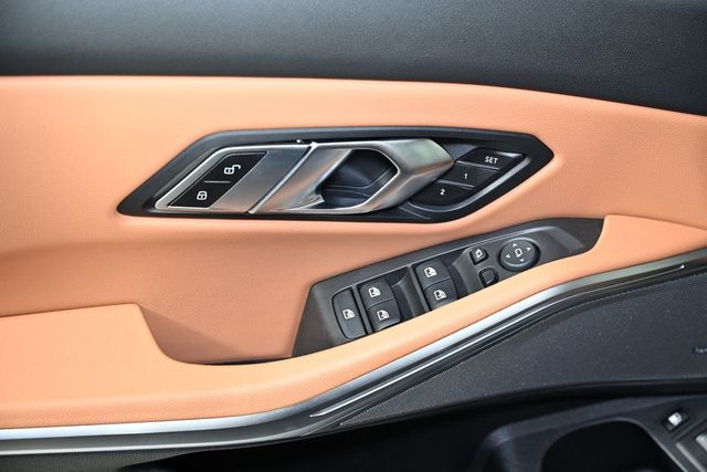 2023 BMW 3 Series 330e xDrive Plug-In Hybrid - 22993430 - 21