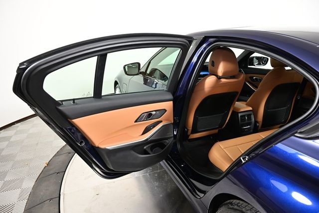 2023 BMW 3 Series 330e xDrive Plug-In Hybrid - 22993430 - 22