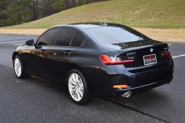 2023 BMW 3 Series 330i photo 28