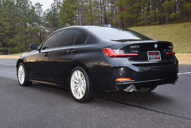 2023 BMW 3 Series 330i photo 29