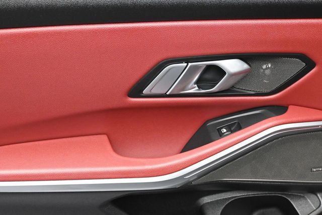 2023 BMW 3 Series 330i - 23053864 - 9