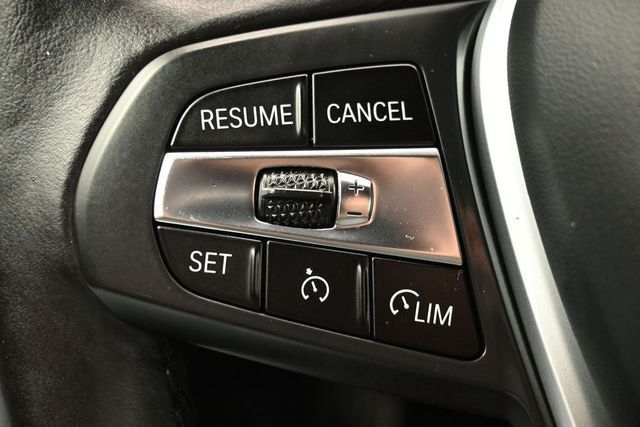 2023 BMW 3 Series 330i - 23053864 - 17