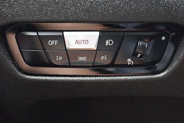 2023 BMW 3 Series 330i - 23053864 - 21