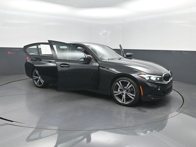 2023 BMW 3 Series 330i - 23053864 - 31