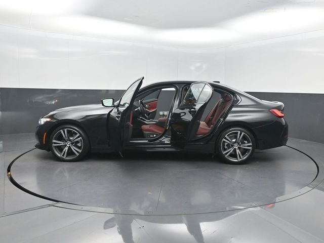 2023 BMW 3 Series 330i - 23053864 - 32