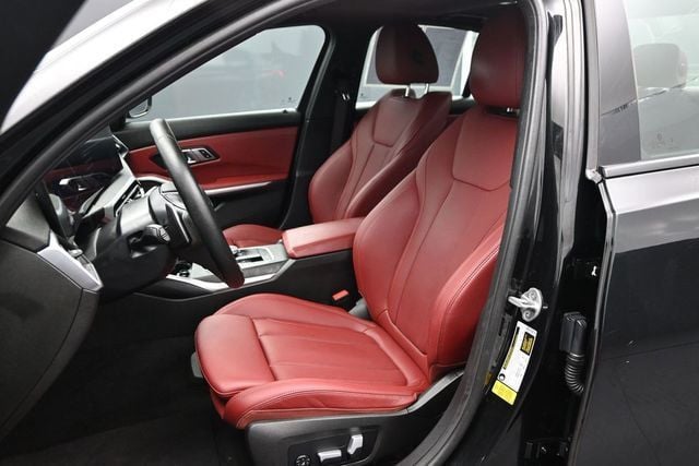 2023 BMW 3 Series 330i - 23053864 - 4