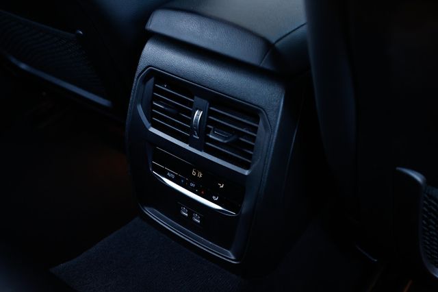 2023 BMW 3 Series 330i - 22950026 - 48