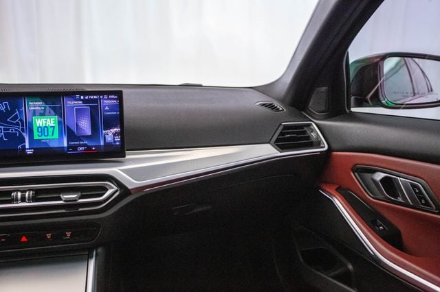 2023 BMW 3 Series 330i - 22968477 - 4