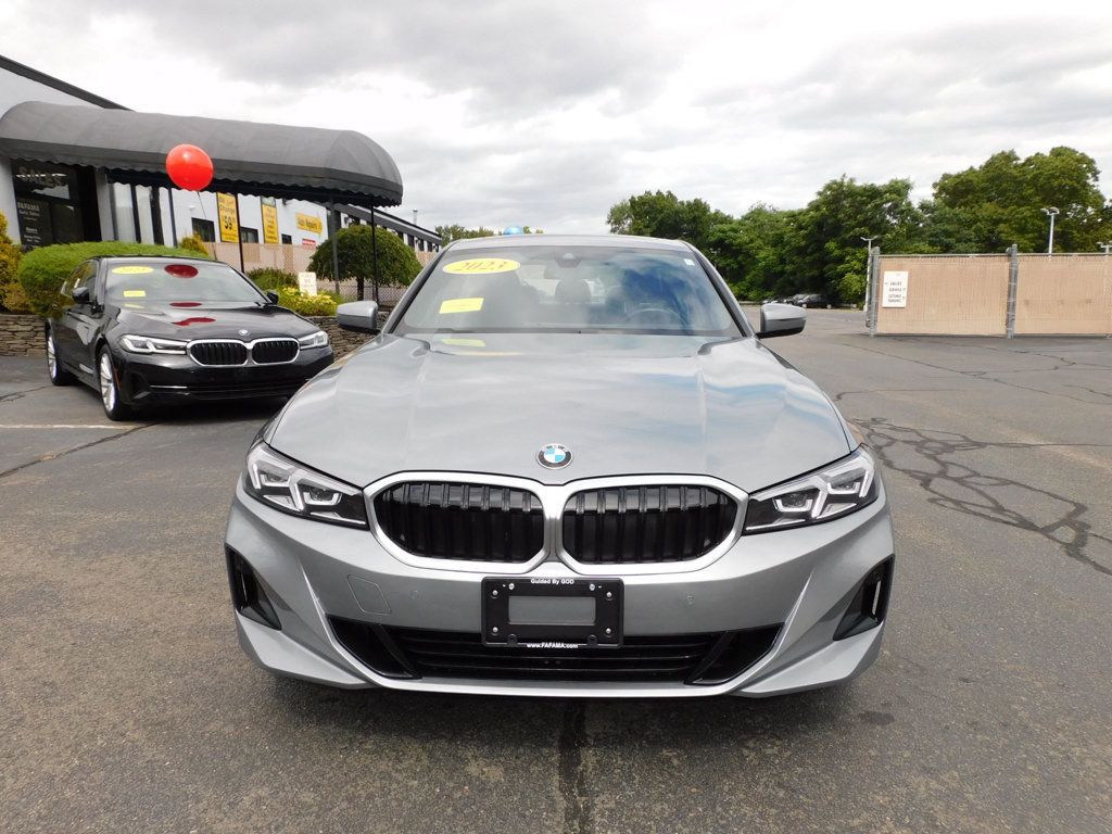 2023 BMW 3 Series 330i xDrive - 22565265 - 5