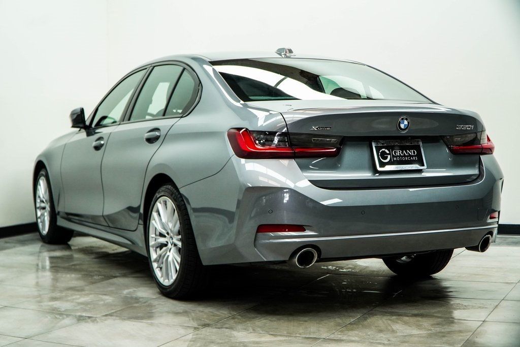 2023 Bmw 330i photo 11