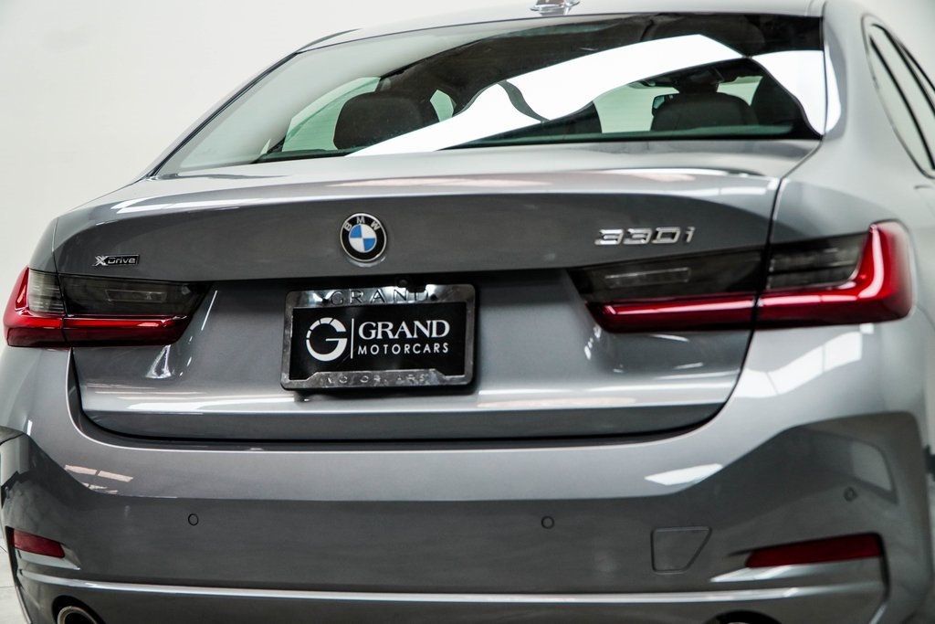 2023 Bmw 330i photo 13