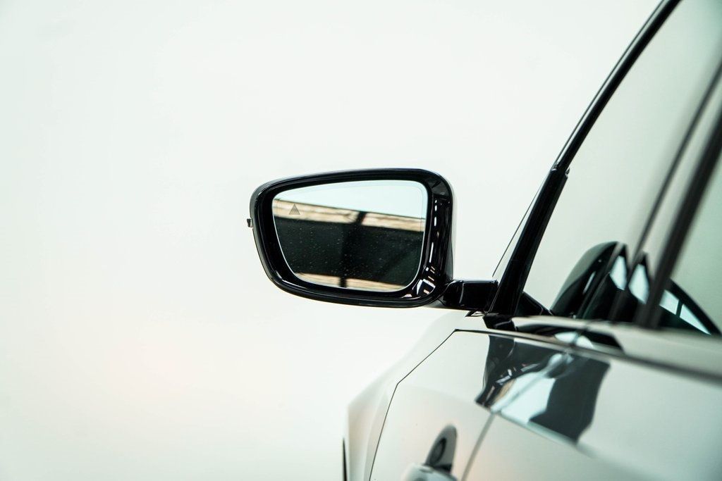 2023 Bmw 330i photo 14