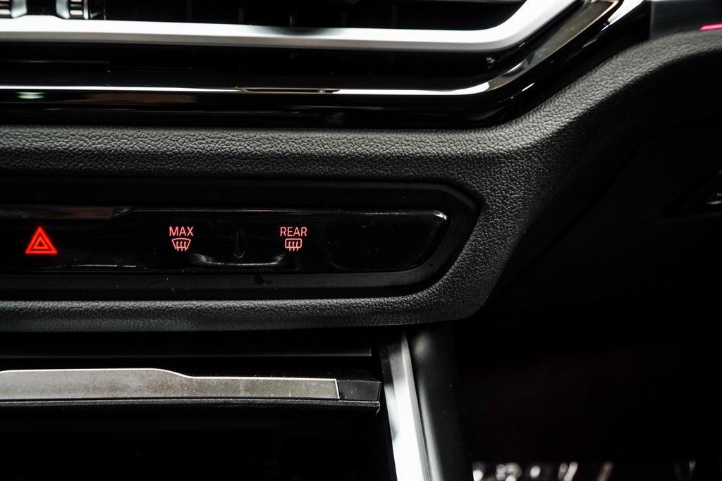 2023 Bmw 330i photo 25