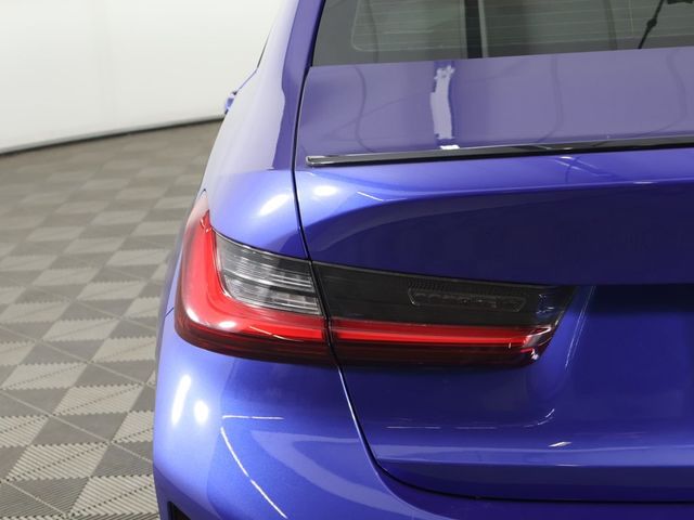 2023 BMW 3 Series 330i xDrive - 22975432 - 16