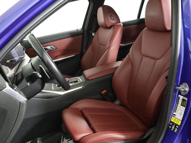 2023 BMW 3 Series 330i xDrive - 22975432 - 32