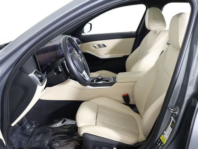 2023 BMW 3 Series 330i xDrive - 23011992 - 32