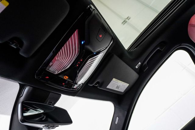 2023 BMW 3 Series 330i xDrive - 22988789 - 29