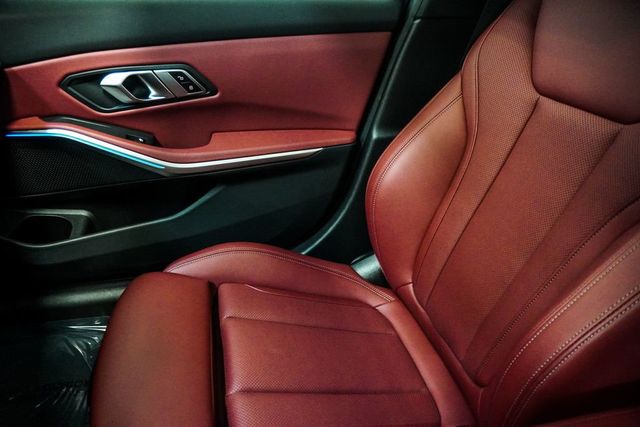 2023 BMW 3 Series 330i xDrive - 22988789 - 31