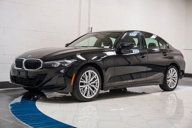 2023 BMW 3 Series 330i xDrive - 22988789 - 3