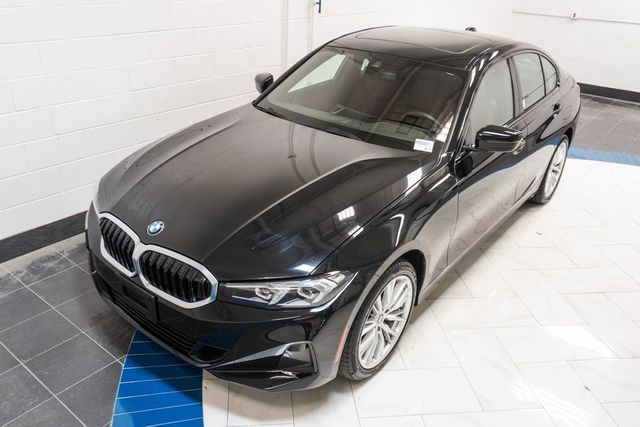 2023 BMW 3 Series 330i xDrive - 22988789 - 43