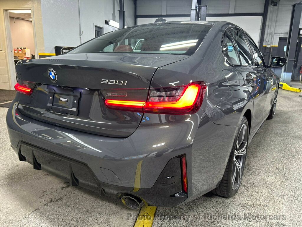 2023 BMW 3 Series 330i xDrive - 22346427 - 2