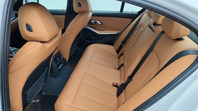 2023 BMW 3 Series 330i xDrive Sedan with Driving Assistance Package & 19'' Wheels - 22942094 - 20